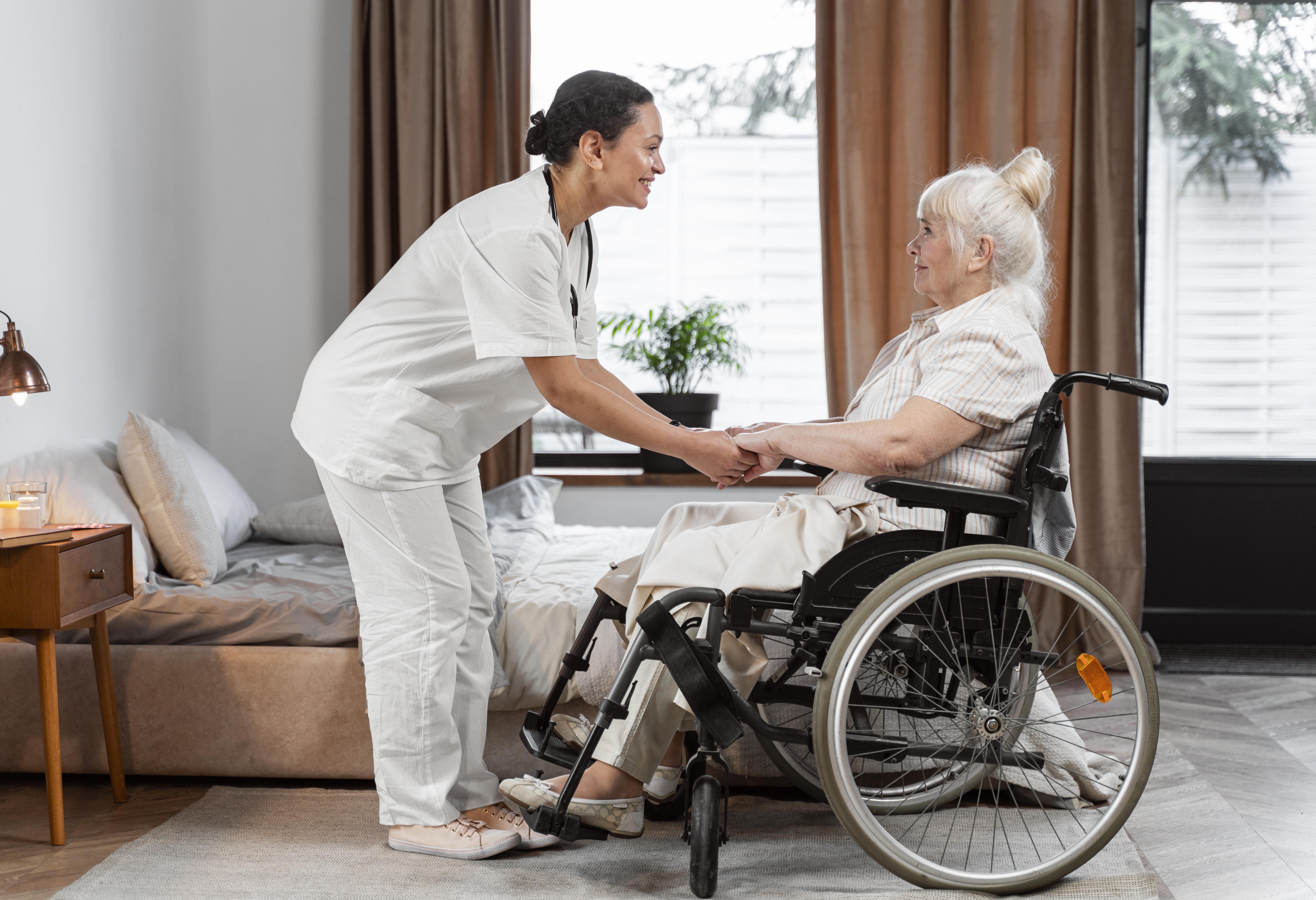 5 zdravotních pomůcek, které seniorovi ulehčí život