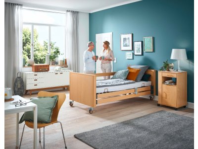 Elektrické lůžko perfektně zapadne do interiéru.