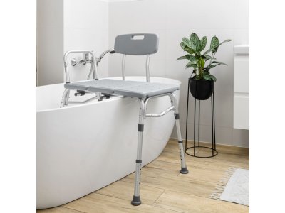 Židle do vany Bath Tim umístěná na okraji vany – ukázka použití v moderní koupelně.