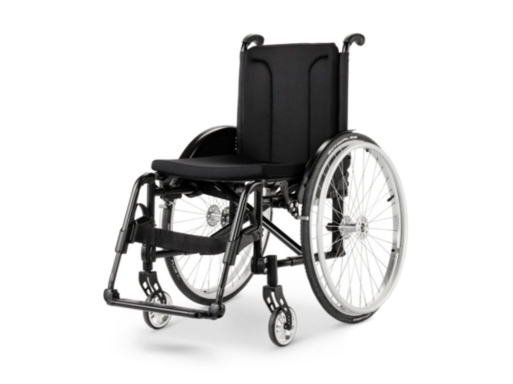 Aktivní sportovní mechanický vozík