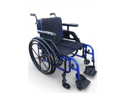 Invalidní vozík Sopur - ovládání na pravou ruku č. 175