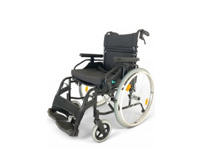 Hliníkový invalidní vozík CRUISER ACTIVE – pohled zepředu